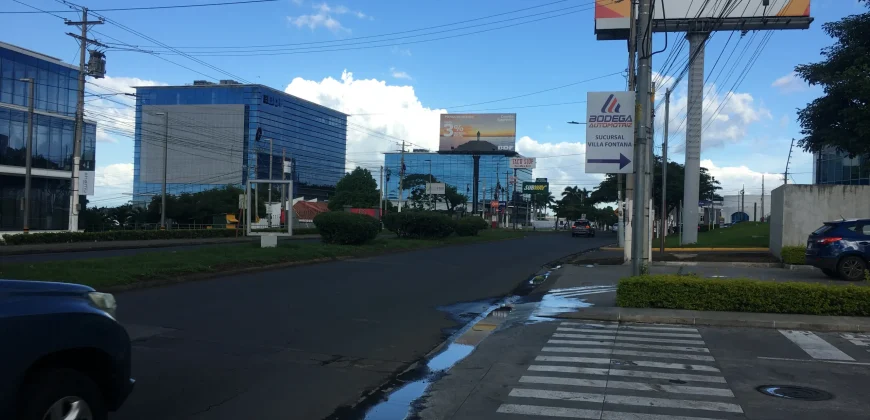 Jean Paul Jennie Office in Building Managua