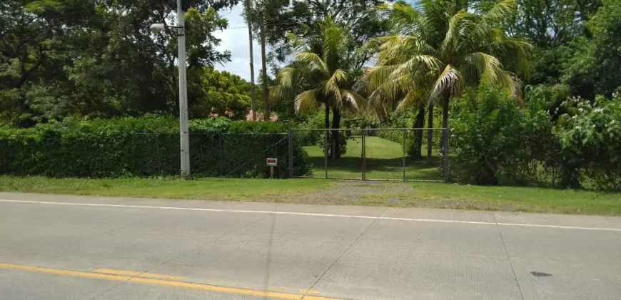 Farm in Carretera Vieja a León