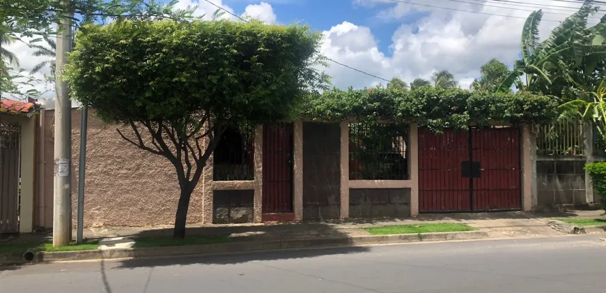 House For Sale in Altamira