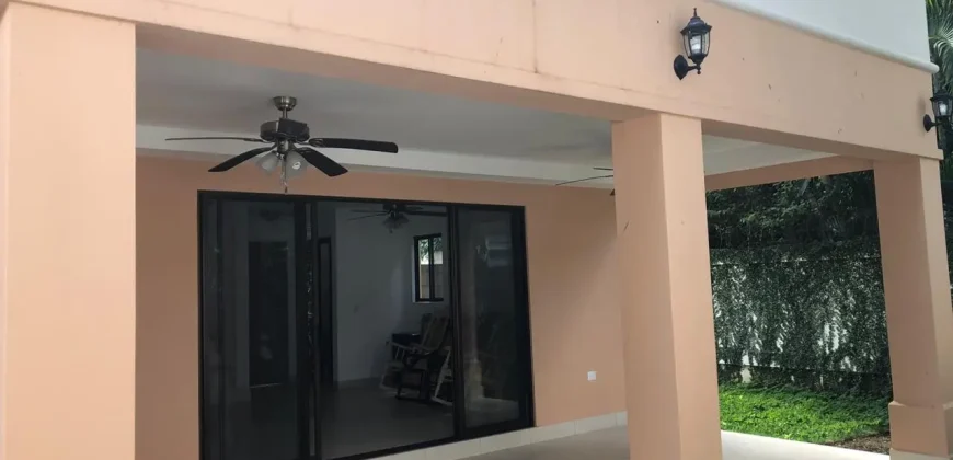 House for Rent Condominio Esperanza