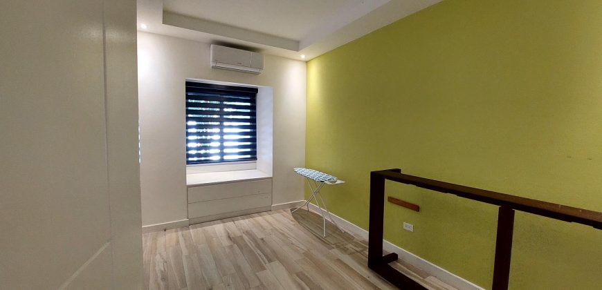 Casa en Santo Domingo – Renta y Venta