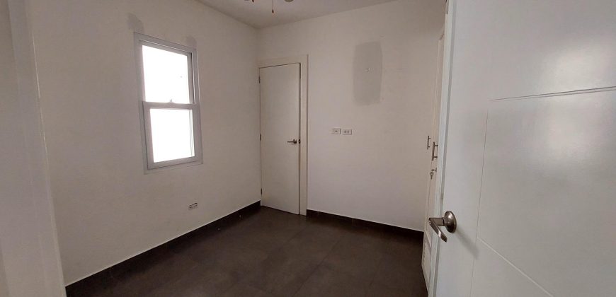 Casa en Santo Domingo – Renta y Venta