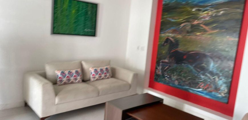 Casa en Santo Domingo – Renta y Venta