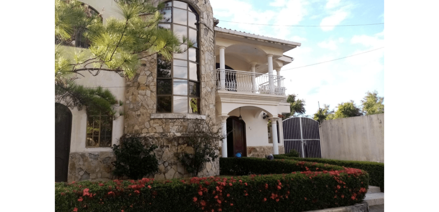 Casa en venta en Km 16 Carretera Masaya en residencial Arahal