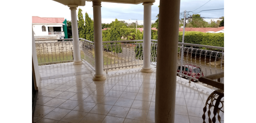 Casa en venta en Km 16 Carretera Masaya en residencial Arahal