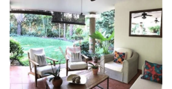 Casa en venta en Las Colinas, Managua