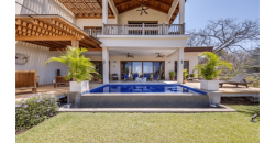 Villa en Venta en Guacalito de la Isla, Tola