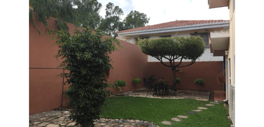 Casa en venta en Lomas de San Angel