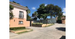 Casa en venta en condominio Villa Esmeralda