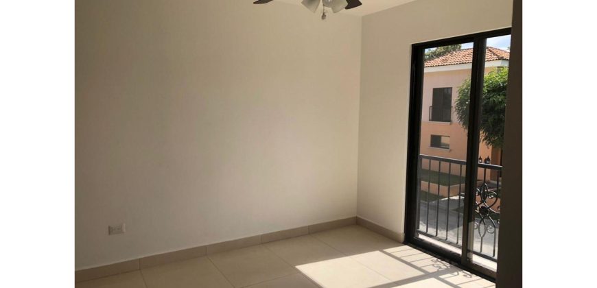 Casa en venta en condominio Villa Esmeralda