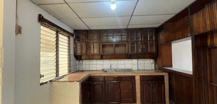 Casa en venta en Barrio Altagracia Managua