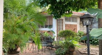 Casa en venta en Colonial Los Robles