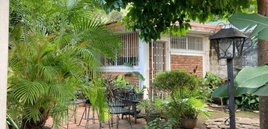 Casa en venta en Colonial Los Robles