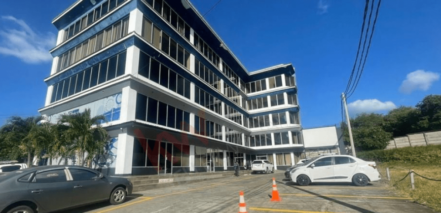 Edificio Comercial en Venta Puntaldia, Managua