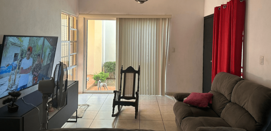 Casa en venta en Residencial Santa Helena – Carretera Masaya