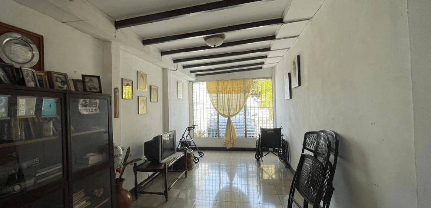 Casa en venta en Altamira Este