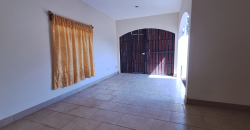 Casa en venta en Residencial Los Robles, Rivas