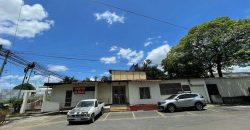 Plaza Comercial en Venta en Rotonda El Güegüense, Managua