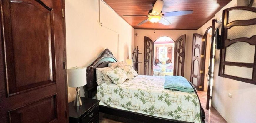 Exclusiva Casa de Lujo en Venta en León, Nicaragua