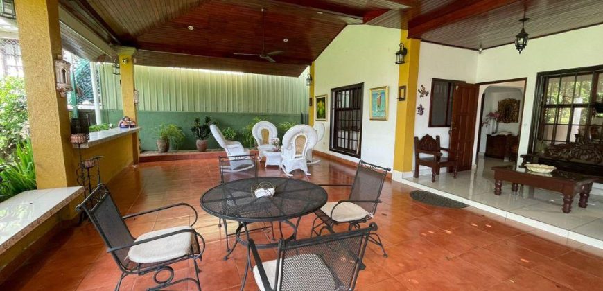 Casa en Venta en Km 10 1/4 Carretera Sur, Managua