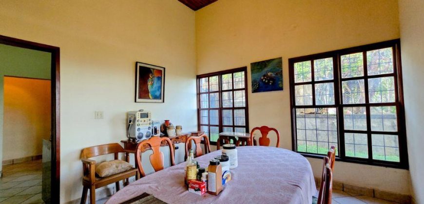 Casa en Venta en Km 10 Carretera Sur Managua