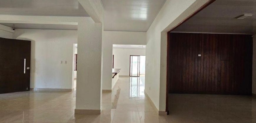 Se Vende Casa Segunda Entrada Las Colinas, Managua