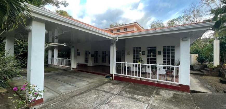 Venta de Casa Quinta Cafetalera Comarca Boaco Viejo