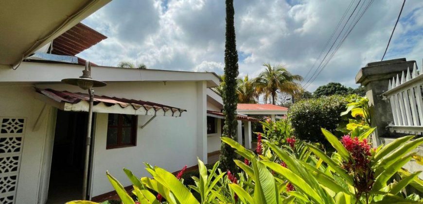 Venta de Casa en Residencial Campo Bello, Carretera Masaya