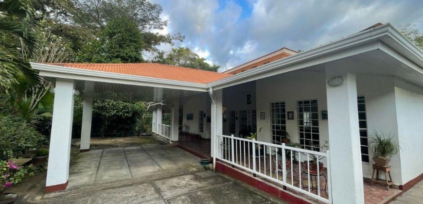 Venta de Casa Quinta Cafetalera Comarca Boaco Viejo