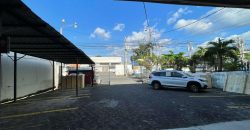 Se Vende Local comercial En Altamira D’este, Managua