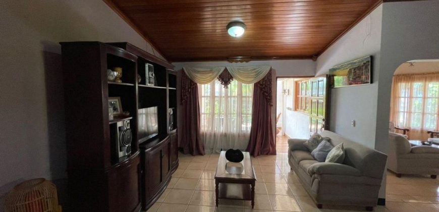 Venta de Casa en Residencial Campo Bello, Carretera Masaya