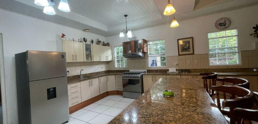 Venta de Casa Quinta Cafetalera Comarca Boaco Viejo
